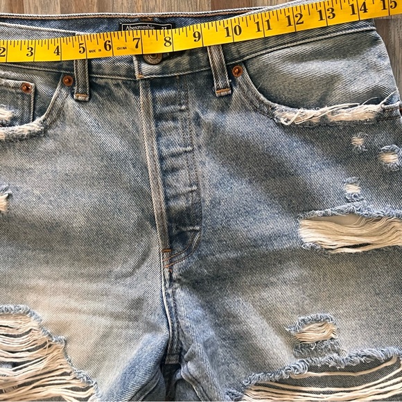 Abercrombie & Fitch Blue Jean Shorts Distressed Vintage Style. - Picture 6 of 9